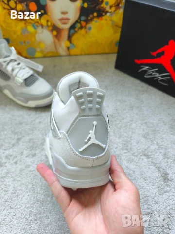 100% оригинални Jordan 4 Metallic Silver Размер 40 Номер Сребристи Сиви , снимка 5 - Маратонки - 51009067