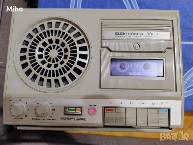 Касетофон Електроника, снимка 2 - Радиокасетофони, транзистори - 52712642