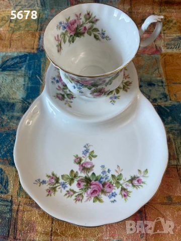 Royal Albert тенис сет Moss Rose, снимка 3 - Антикварни и старинни предмети - 54294557