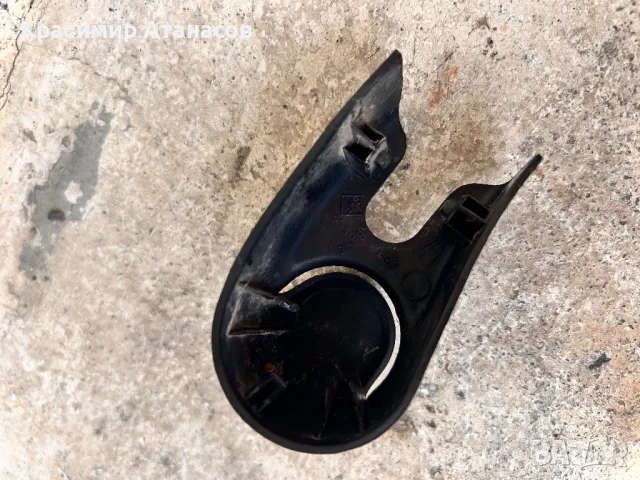 5P0955435. Капачка  заднa чистачка за Сеат Алтеа XL. 2008г, снимка 2 - Аксесоари и консумативи - 50238784