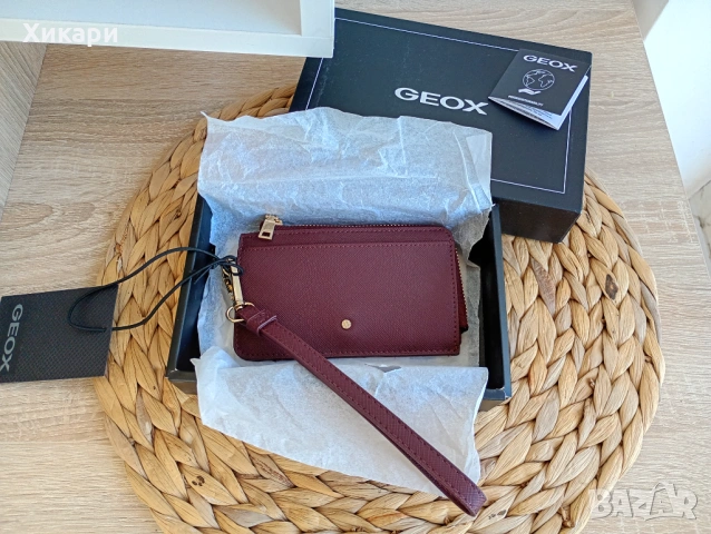 Оригинално дамско портмоне с калъф за карти Geox