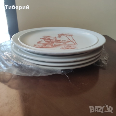 Порцеланови чинии плитки, снимка 2 - Чинии - 52260842