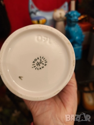 Lilien порцеланова бутилка , снимка 6 - Аксесоари за кухня - 52483926