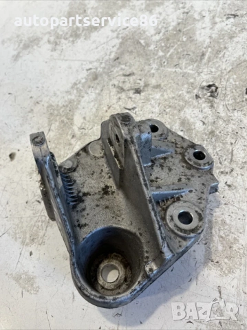 Стойка държач за Peugeot 508 1.6 HDI (2012) 9647646380, снимка 2 - Части - 53744810