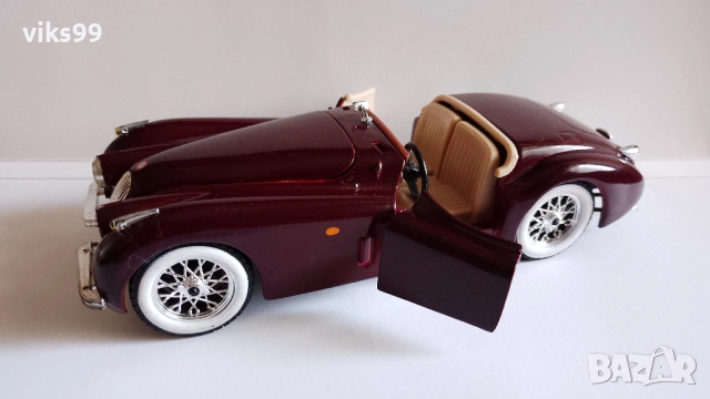 Bburago Jaguar XK 120 Roadster 1951 - Мащаб 1:24, снимка 3 - Колекции - 51441988