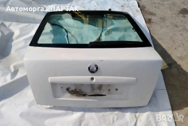 SKODA OCTAVIA 1 I LIFT HB ЗАДНА ВРАТА, снимка 1 - Части - 47525803