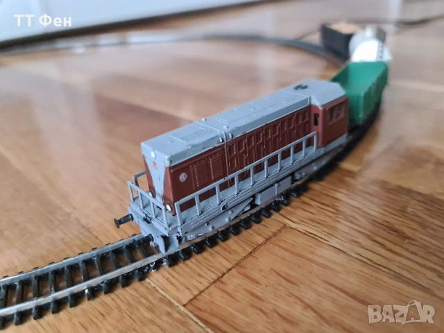 Електрическо Влакче с локомотив и вагони Пико ТТ / Влакчета Piko TT, снимка 2 - Влакчета, самолети, хеликоптери - 53384959