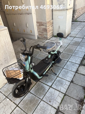 Електрически скутер Kuge 240W, снимка 2 - Велосипеди - 52906879