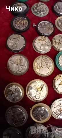 60бр механизми от руски мъжки часовници , снимка 13 - Антикварни и старинни предмети - 53713632