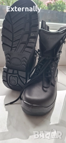 Мъжки зимни кубинки 44 номер, снимка 4 - Мъжки ботуши - 51908703