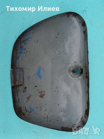 Ляв и десен капак за Балкан 50, снимка 2 - Части - 52384305