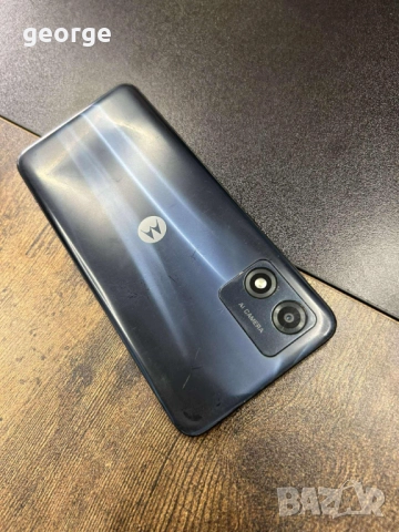 Телефон Motorola E13, снимка 5 - Motorola - 52412103
