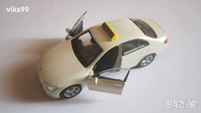 Mercedes-Benz E-Class W213 Taxi 2016 Welly 1:34-39, снимка 2 - Колекции - 46503776