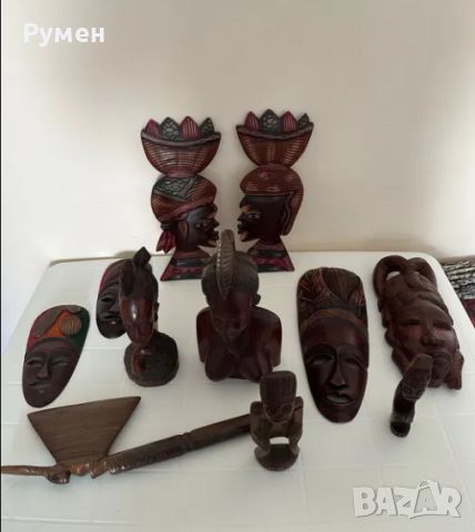 Колекция от африкански фигури и маски, снимка 1 - Колекции - 45950837