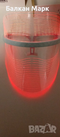 LED LIGHT THERAPY – Маска за лице с 3 цвята светлина от Eclat Skin London ✨, снимка 3 - Други - 52495028