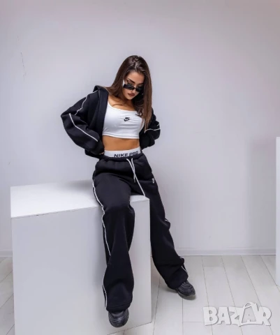 дамски екипи Nike , снимка 5 - Спортни екипи - 51165343