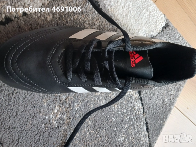 Футболни бутонки Adidas. 38 номер, снимка 5 - Футбол - 52886616