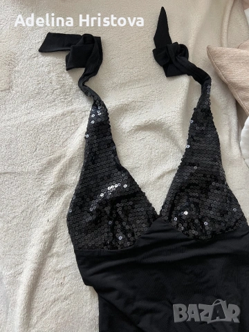Стилна черна рокля размер С с бляскави пайети, снимка 3 - Рокли - 53861621