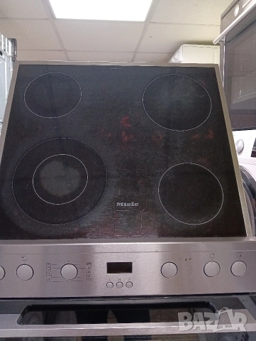 Иноксова печка за вграждане с керамичен плот Миеле Miele Made in Germany с две години гаранция!, снимка 2 - Печки, фурни - 53832618