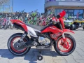 Акумулаторен мотор с помпещи гуми SUPER MOTO червен, снимка 1