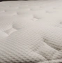 Продавам матрак за спалня, снимка 4