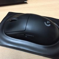 Висок клас компютърна мишка Logitech G Pro - черна, снимка 3 - Клавиатури и мишки - 45179486