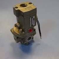 пневматичен разпределител за преси ROSS J2773A4011 directional control valve 100V, снимка 1 - Резервни части за машини - 45143904