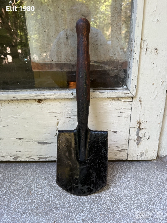 Продавам войнишка лопатка , снимка 1