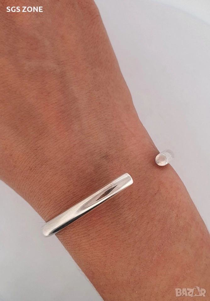 Класическа голяма твърда гривна, снимка 1