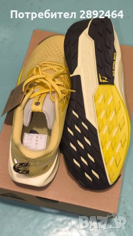 Маратонки унисекс Nike ReactX Pegasus Trail 5 в цвят Saturn Gold / White / Lightening, снимка 3 - Спортни обувки - 53703425