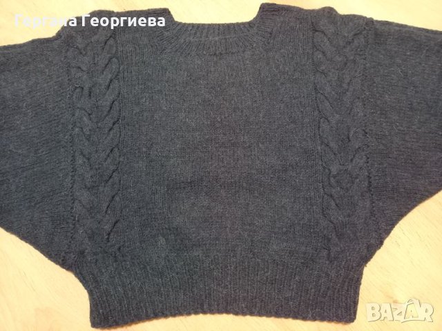 Дамски вълнен пуловер, снимка 1 - Блузи с дълъг ръкав и пуловери - 45386332