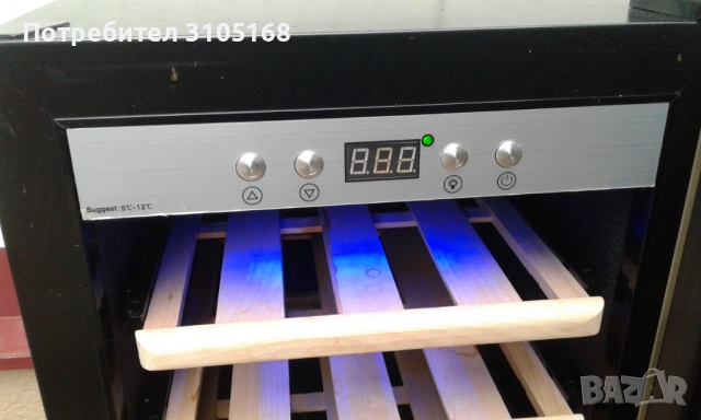 Охладител за вино Caso WineMaster 24, 24 бутилки, снимка 9 - Витрини - 53024178