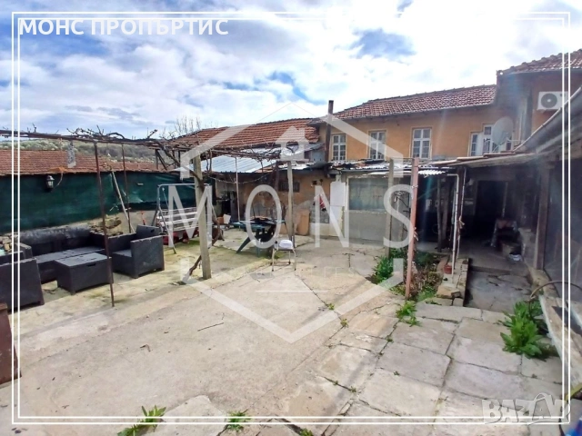 Двуетажна къща с двор в с. Добромирка, обл. Габрово, снимка 10 - Къщи - 54253630