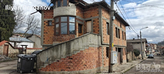 Продавам къща в Калофер, снимка 3 - Къщи - 53478573