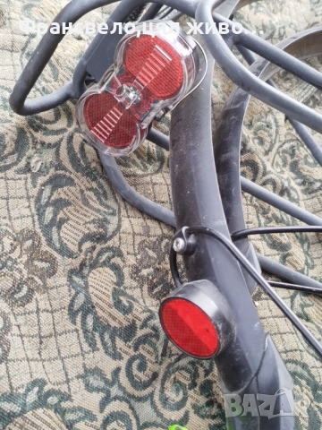 28 цола багажник с калници и светлина за велосипед колело , снимка 2 - Части за велосипеди - 51800098