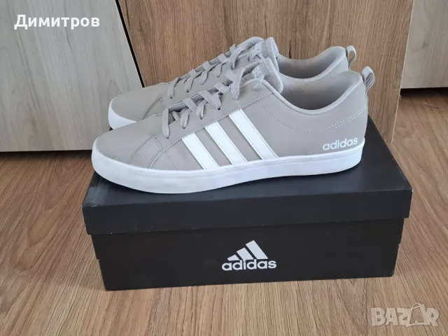 Продавам оригинални мъжки кецове Addidas, снимка 1 - Маратонки - 46902101