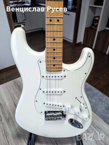 Fender Stratocaster Polar White, 2018, Mexico , снимка 3 - Китари - 52562956