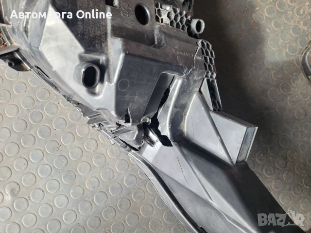 Фар десен за Range Rover Velar със забележки, снимка 3 - Части - 54147394