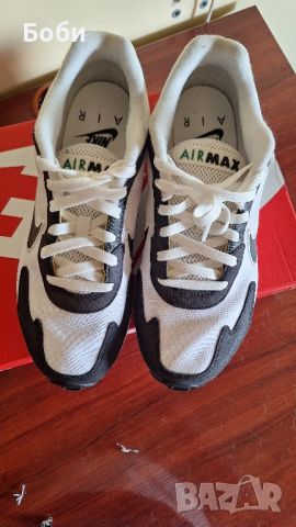 Маратонки Nike Air Max Solo Нови!!, снимка 5 - Маратонки - 45731421