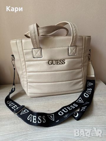 Дамска бежова чанта на Guess, снимка 2 - Чанти - 45998220