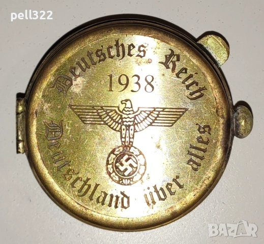 Нацистки кутийки за компас или ръчен часовник, месинг ВСВ, снимка 3 - Антикварни и старинни предмети - 48559610