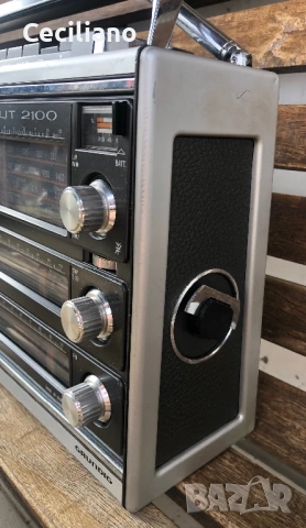 Grundig Satellit 2100 – колекционерски радиоприемник., снимка 5 - Радиокасетофони, транзистори - 53121631