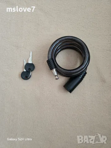 Раница, каска, катинар и светлини за колело , снимка 5 - Аксесоари за велосипеди - 50372227