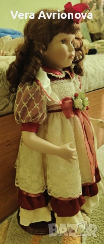 Порцеланова кукла Луиза 57см., снимка 5 - Кукли - 53843933