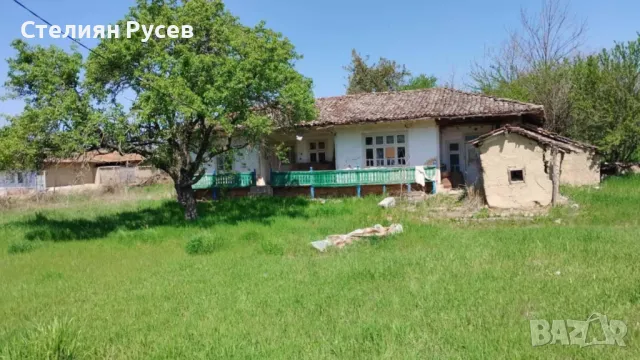  къща с градина 3000кв в с. Бабук , на главната улица към с. Казимир се намира  -цена 11 100лв парти, снимка 4 - Къщи - 50139989