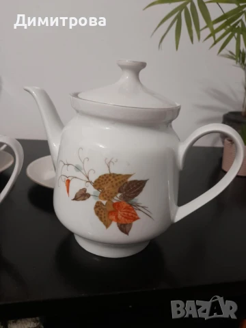 Стар  ретро български порцелан комплект за чай, снимка 4 - Сервизи - 50868704