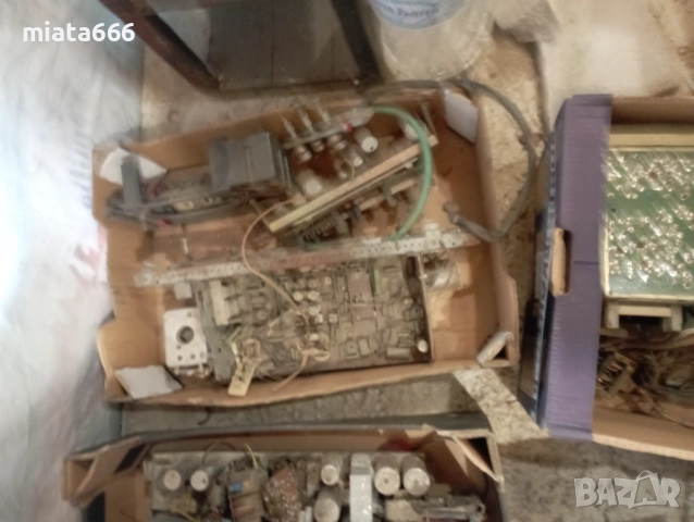 Стара електроника, снимка 14 - Антикварни и старинни предмети - 52202360