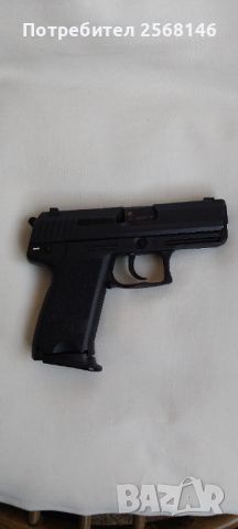 Продавам боен пистолет H&K USP compact 9×19мм.