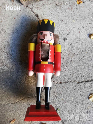 ЛЕШНИКОТРОШАЧКА - ДЪРВЕНА ФИГУРА, снимка 3 - Антикварни и старинни предмети - 52224124