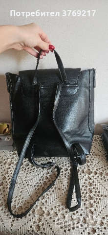 черна раница , снимка 2 - Раници - 52410963